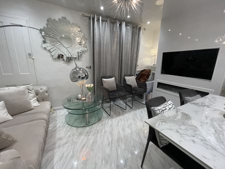 1 Bed Flat, Robert Sutton House, E1 - Photo 2