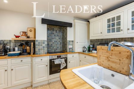 2 bedroom house to rent New Cottages, High Street, Kemsing, Sevenoaks, TN15 - Photo 3