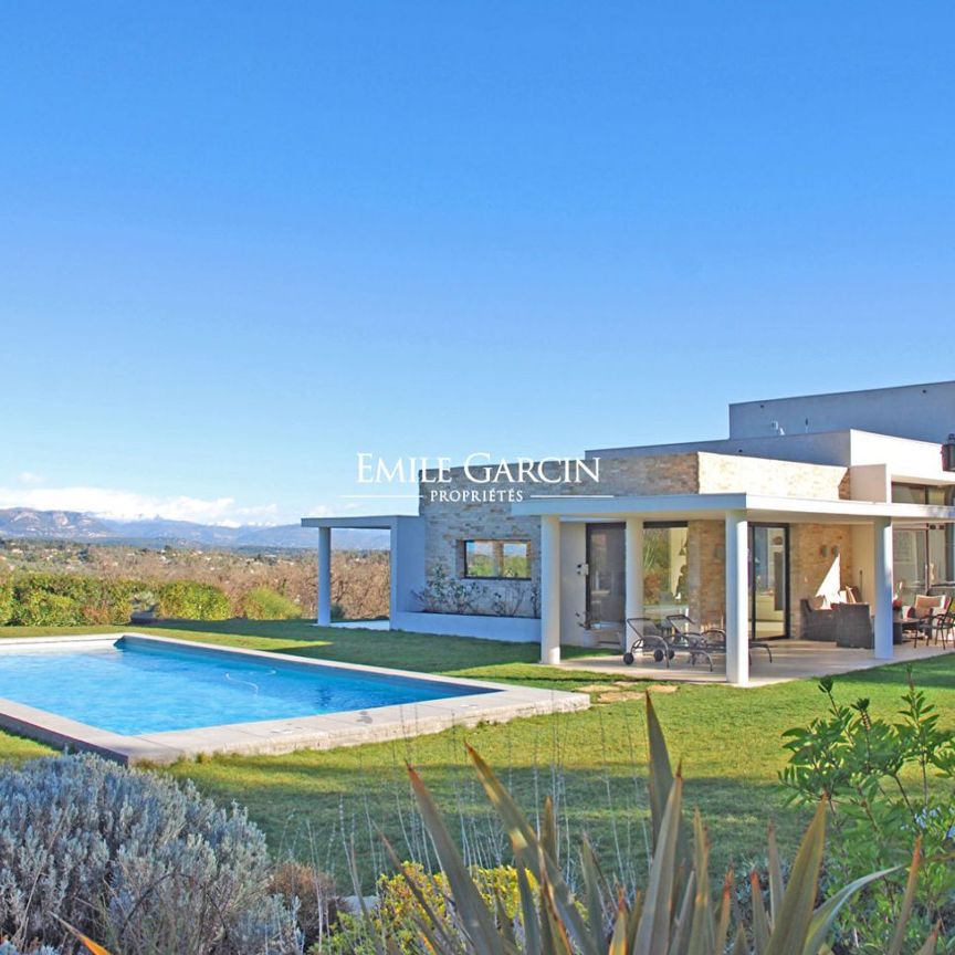 Maison contemporaine "Il Sereno" Hauteurs de Valbonne à louer - Photo 1