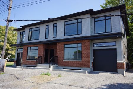 For Lease - 1353B Gosset Street, Cyrville - Carson Grove - Pineview, Ontario - Photo 3
