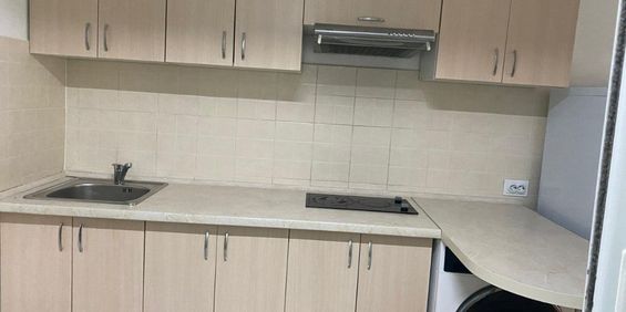 Garsoniera de inchiriat zona Brasov Vechi - Fotografie 3