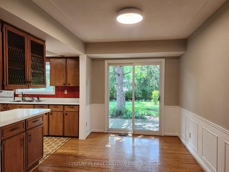 For Lease - 711 Algoma Avenue Unit# Main level, London North, Ontario - Photo 3