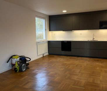 Spånga kyrkväg - Photo 6