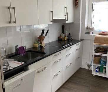 helle 4.5 Zimmerwohnung mit Balkon in Jenins - Foto 5