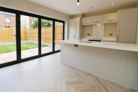 Oak Road, Bebington - Photo 5