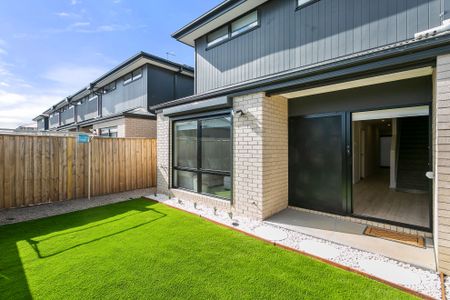 Stunning 4-Bedroom Home in Kalkallo - Photo 5