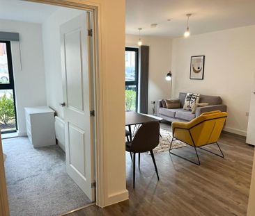 1 bedroom flat to rent - Photo 2