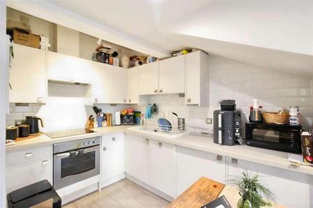 Quarterdeck, Leigh Hill, Leigh On Sea, SS9 - Photo 4