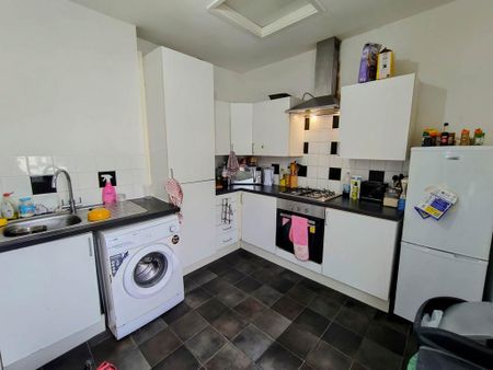 3 bedroom house to rent - Photo 2