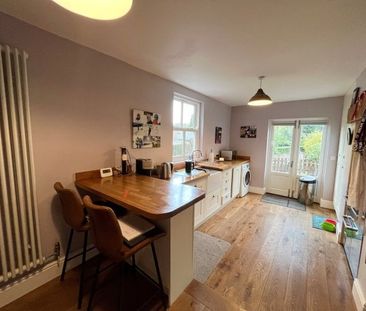 Tamworth Road, Ashby-de-la-Zouch, LE65 - Photo 2