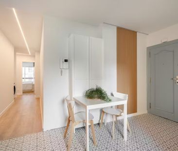 Carrer dAragó, Barcelona, Catalonia 08011 - Photo 5