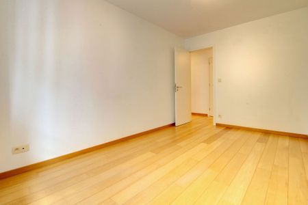 Appartement - à louer - Photo 4