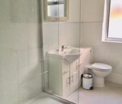 6 bedroom terraced house to rent - Photo 5