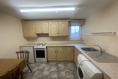Flat 1, 63 Moore Street, Aughnacloy, BT69 6AR - Photo 5