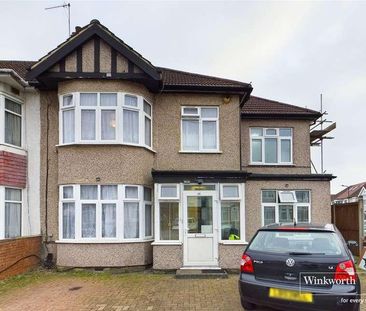 Fairway Avenue, Kingsbury, London, NW9 - Photo 2