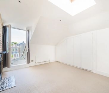 3 bedroom flat to rent - Photo 3