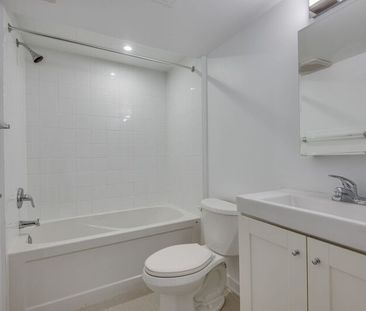 For Lease - 1216 St Clair Avenue Unit# 4, Toronto, Ontario - Photo 2