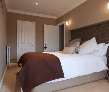 3 bedroom semi-detached house to rent - Photo 3