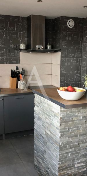 Location Appartement 4 pièces 62m² - Photo 1