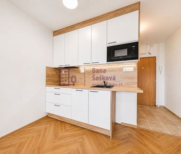 Pronájem bytu 1+kk 27 m² - Фото 2