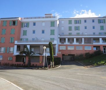 Location Appartement 1 pièce 32m² FREJUS 83600 - Photo 5