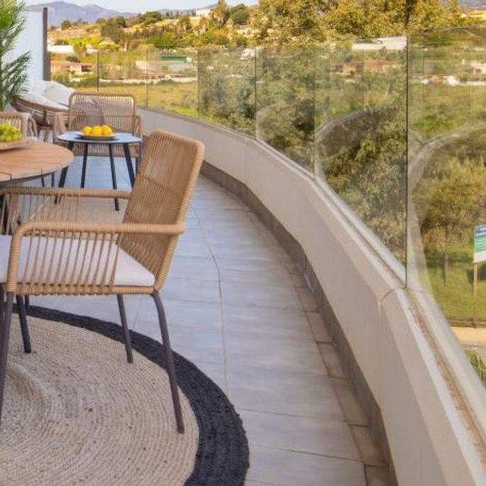 Luxury Flat for rent in Nueva Andalucia, Spain - Photo 1