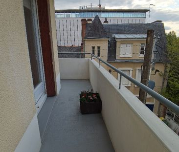Location Appartement 3 pièces 76m² RENNES 35000 - Photo 6