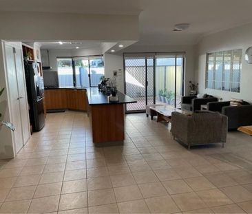 16 Alexandria Follow, Success - Photo 1