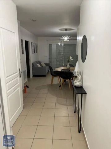 Appartement à louer 3 pièces 54.68m² - Photo 2