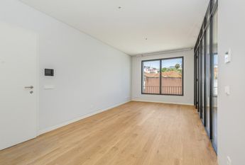 1 Bedroom Apartment with a view, Largo do Rato, Lisboa