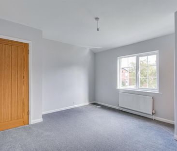 Batley Road, Kirkhamgate, Wakefield - Photo 2