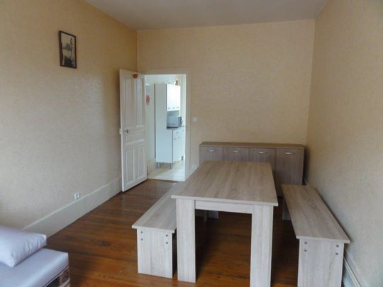 Location Appartement 2 pièces Meublé 38m² LE CREUSOT 71200 - Photo 1