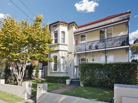 Room Updated, Cheap Accommodation - Photo 2