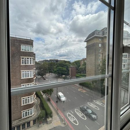 1 bedroom in a flat share to rent - Photo 4