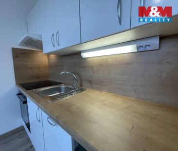 Pronájem bytu 2+kk v Děčíně, ul. Severní - Photo 2