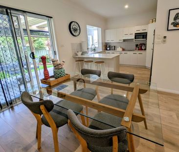 Modern Living with Space & Style - Photo 3