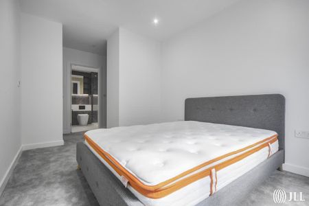 Hawker House, N4 - Photo 5