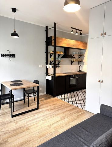 Wierzbięcice, kawalerka, rewitalizowana kamienica 24 m² - Zdjęcie 2