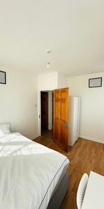 Room in a Shared House, Ring House, E1 - Photo 3