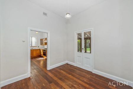 COSY COTTAGE DELIGHT - Photo 5