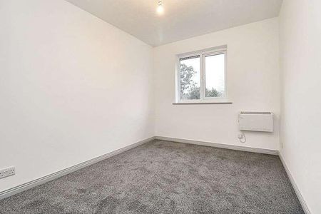 Brook Road, Harold House, TN2 - Photo 4