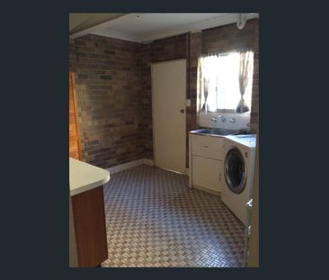 Granny Flat on Grant - Photo 6