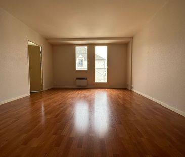 Location Appartement 2 pièces 48m² ORLEANS 45000 - Photo 1