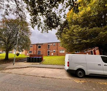 Montague Crescent, Northampton, NN5 - Photo 5
