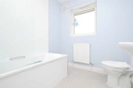 1 bedroom end of terrace house to rent - Photo 5