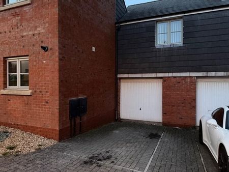 Lon Y Grug, Neath, SA10 - Photo 2