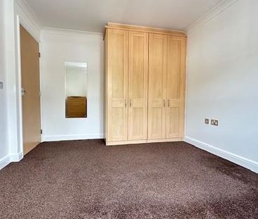 2 bedroom flat to rent - Photo 6