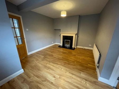 53 Andersonstown Crescent, Belfast, BT11 8FJ - Photo 3