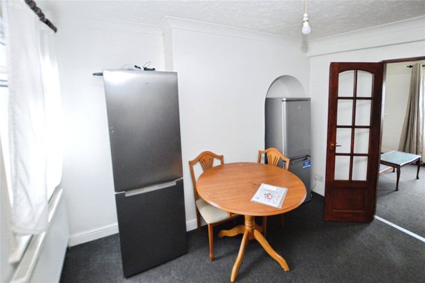 2 bedroom house to rent Winnock Road, Colchester, Essex, CO1 - Photo 1