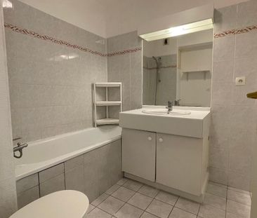 Location Appartement 2 pièces 38m² DIJON 21000 - Photo 5